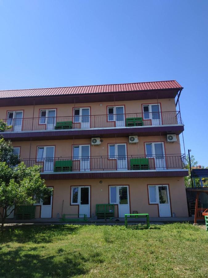 Monte Karlo Hotel ซาลิซนีปอร์ต ภายนอก รูปภาพ